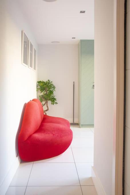 Edge14- Spacious, Stylish And Near The Beach! New Quay Extérieur photo