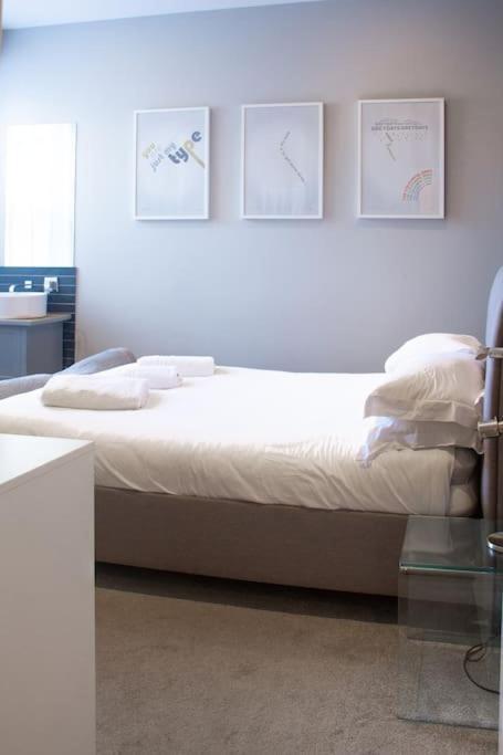 Edge14- Spacious, Stylish And Near The Beach! New Quay Extérieur photo